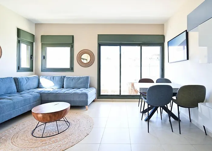 Cozy 2 Bedroom Ben Yehuda With Mamad By Holyguest To Remove