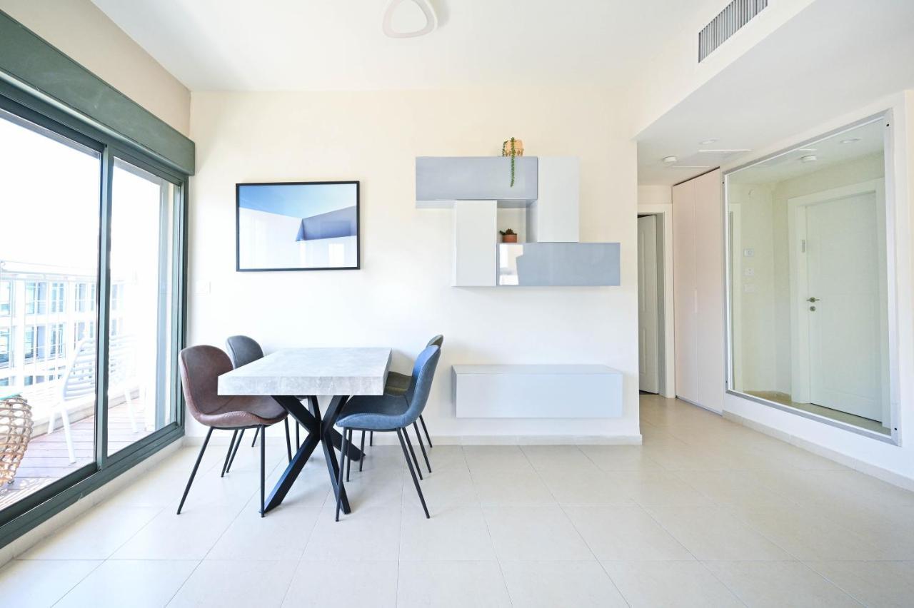 Cozy 2 Bedroom Ben Yehuda With Mamad By Holyguest To Remove Apartment Tel Aviv