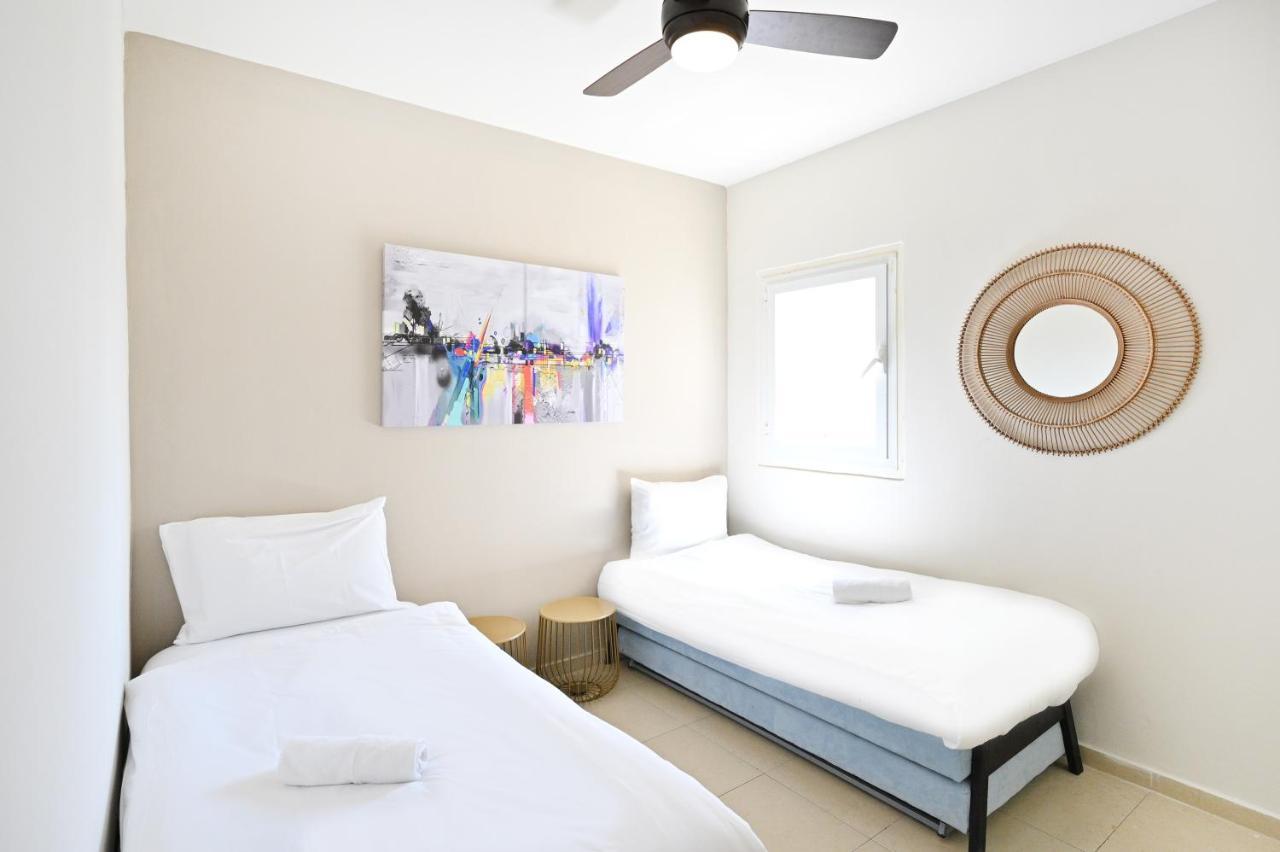 Apartment Cozy 2 Bedroom Ben Yehuda With Mamad By Holyguest To Remove Tel Aviv